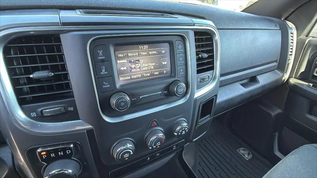 2024 Ram 1500 Classic Warlock Crew Cab 4x4 5'7" Box