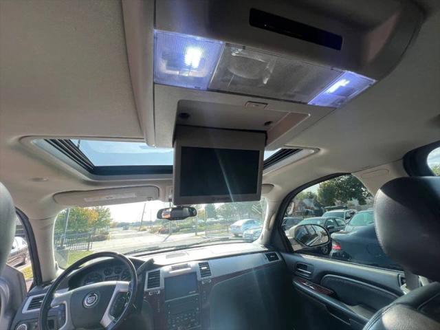 2008 Cadillac Escalade ESV Standard