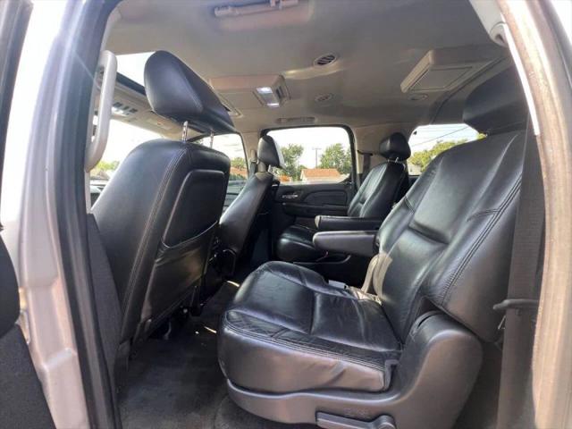 2008 Cadillac Escalade ESV Standard
