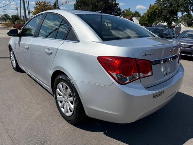 2011 Chevrolet Cruze LS