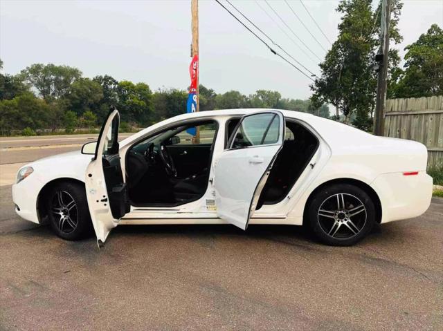2011 Chevrolet Malibu 1LT