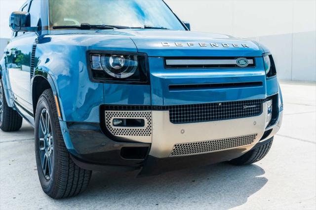2022 Land Rover Defender 110 X-Dynamic SE