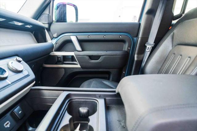 2022 Land Rover Defender 110 X-Dynamic SE
