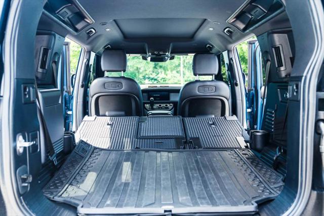 2022 Land Rover Defender 110 X-Dynamic SE