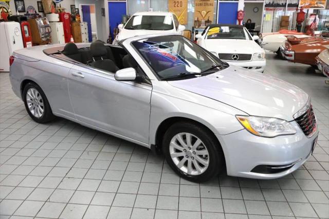 2011 Chrysler 200 Touring
