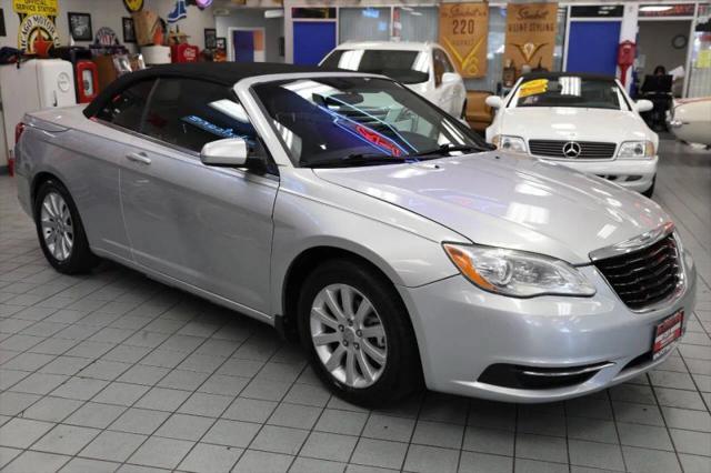 2011 Chrysler 200 Touring