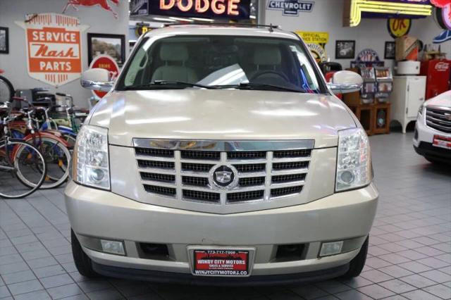 2007 Cadillac Escalade Standard