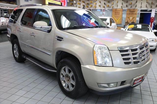 2007 Cadillac Escalade Standard