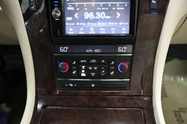 2007 Cadillac Escalade Standard