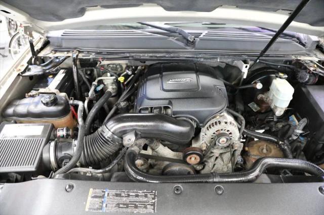 2007 Cadillac Escalade Standard