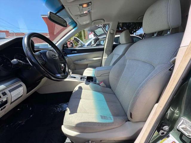 2012 Subaru Outback 2.5i Premium