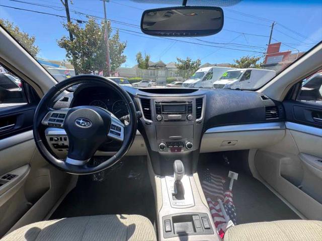 2012 Subaru Outback 2.5i Premium