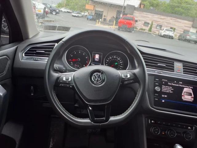 2021 Volkswagen Tiguan 2.0T SE R-Line Black
