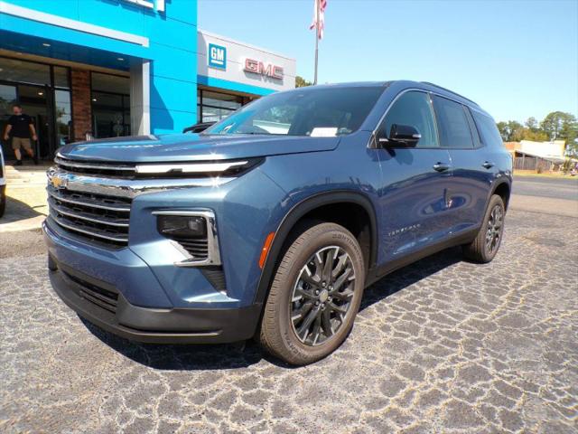 2026 Chevrolet Traverse FWD LT