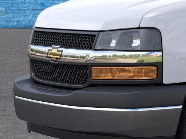 2025 Chevrolet Express Cargo Van RWD 2500 Extended Wheelbase WT