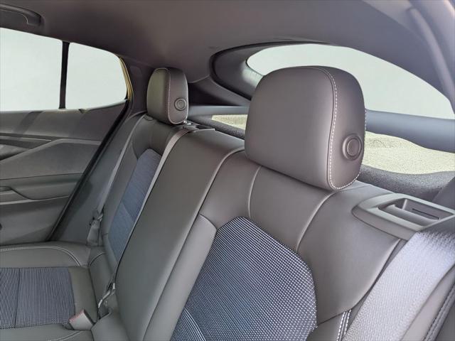2026 Buick NV Preferred FWD