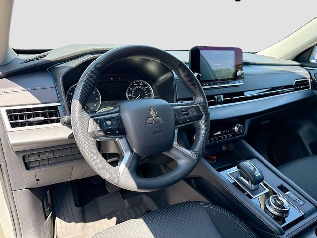 2024 Mitsubishi Outlander ES 2.5 2WD