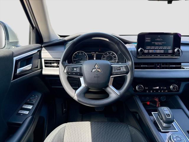 2024 Mitsubishi Outlander ES 2.5 2WD