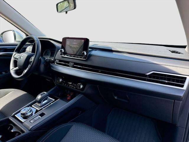2024 Mitsubishi Outlander ES 2.5 2WD