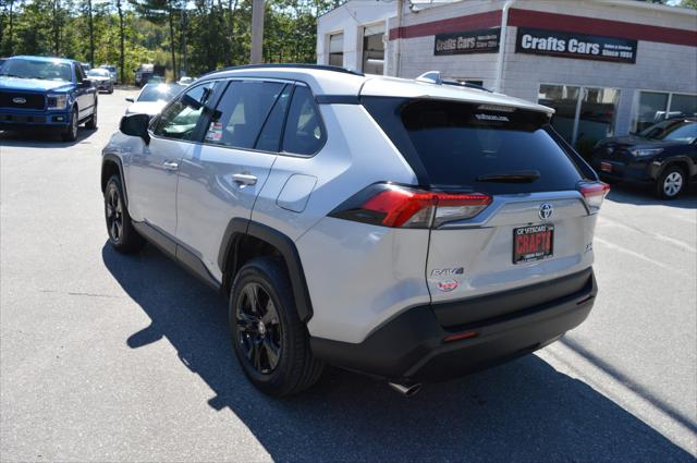 2021 Toyota RAV4 Hybrid XLE