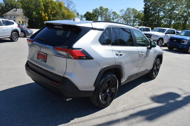 2021 Toyota RAV4 Hybrid XLE