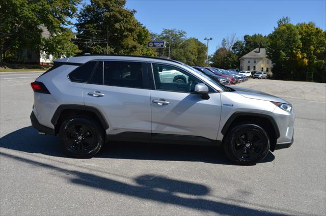 2021 Toyota RAV4 Hybrid XLE