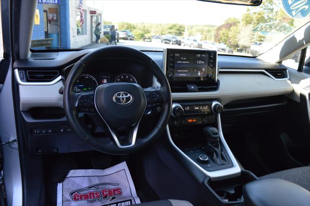 2021 Toyota RAV4 Hybrid XLE