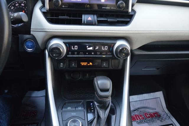 2021 Toyota RAV4 Hybrid XLE