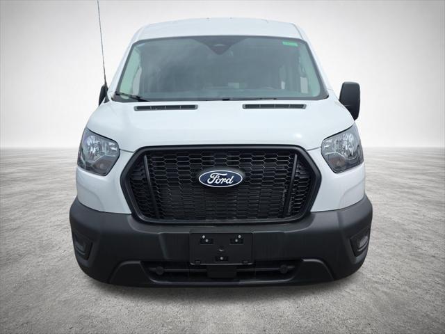 2026 Ford Transit Cargo Van T-250 148 Med Rf 9150 GVWR RWD