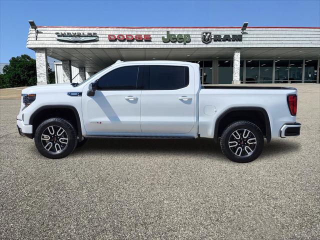 2025 GMC Sierra 1500 4WD Crew Cab Short Box AT4