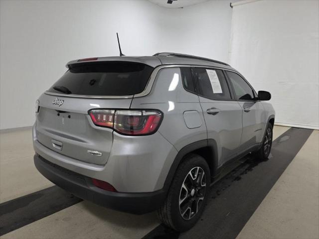 2022 Jeep Compass Latitude FWD