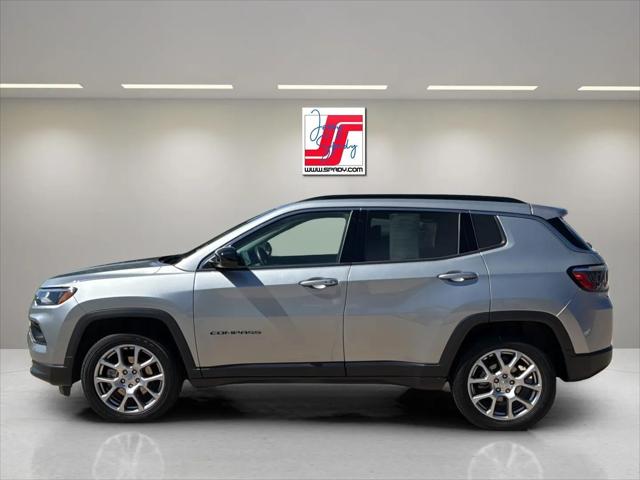 2022 Jeep Compass Latitude Lux 4x4