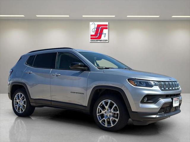 2022 Jeep Compass Latitude Lux 4x4