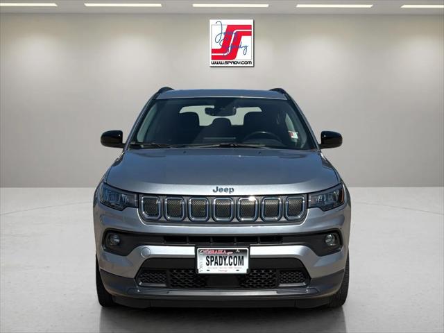 2022 Jeep Compass Latitude Lux 4x4