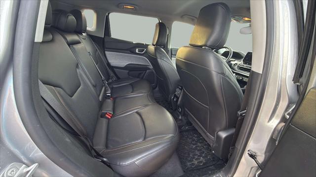 2022 Jeep Compass Latitude Lux 4x4