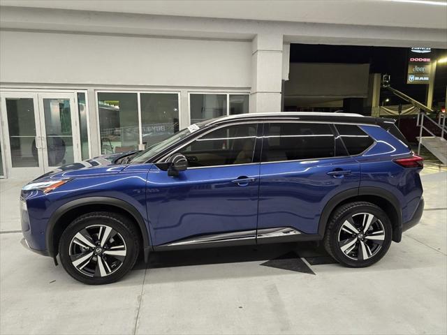 2021 Nissan Rogue Platinum FWD