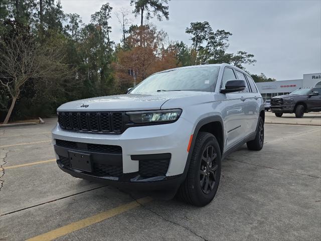 2024 Jeep Grand Cherokee L Altitude 4x4 2024 Jeep Grand Cherokee L Altitude 4x4