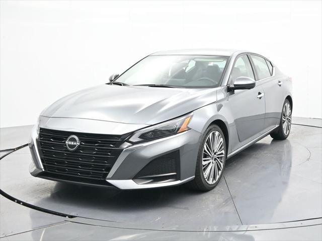 2023 Nissan Altima SL FWD
