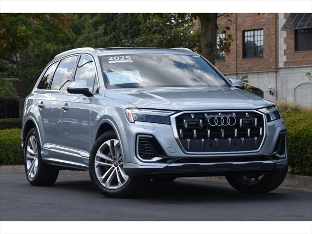 2025 Audi Q7 Premium Plus 55 TFSI quattro Tiptronic 2025 Audi Q7 Premium Plus 55 TFSI quattro Tiptronic