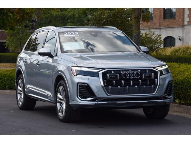 2025 Audi Q7 Premium Plus 55 TFSI quattro Tiptronic 2025 Audi Q7 Premium Plus 55 TFSI quattro Tiptronic