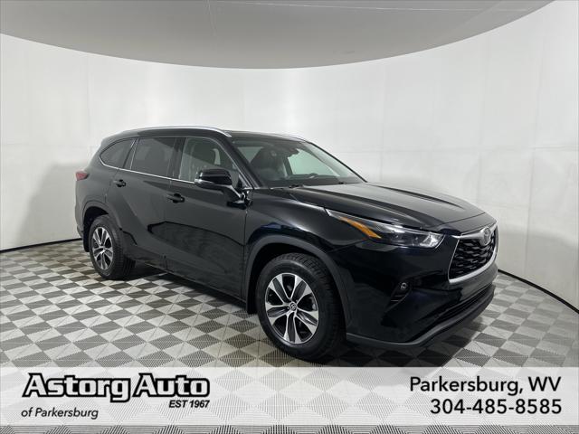 2022 Toyota Highlander XLE 2022 Toyota Highlander XLE