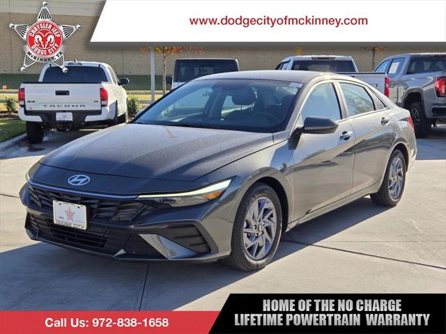 2024 Hyundai Elantra SEL 2024 Hyundai Elantra SEL