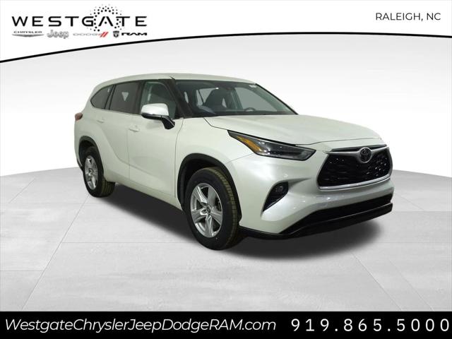 2021 Toyota Highlander LE 2021 Toyota Highlander LE