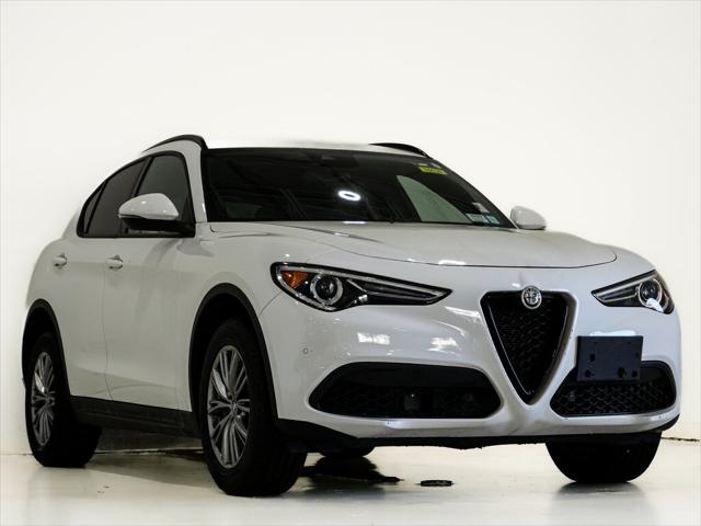 2022 Alfa Romeo Stelvio Sprint AWD