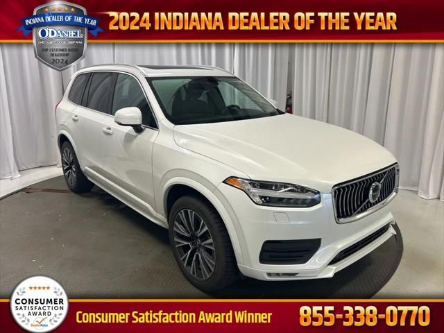 2022 Volvo XC90 T6 Momentum 7 Passenger 2022 Volvo XC90 T6 Momentum 7 Passenger