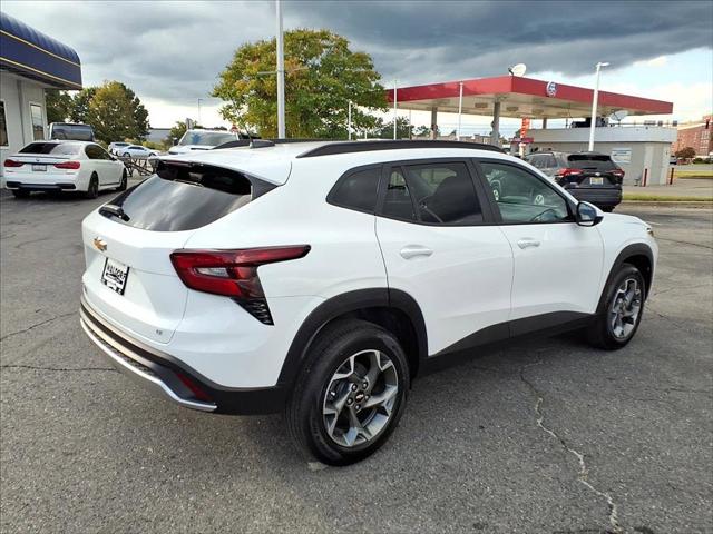 2025 Chevrolet Trax FWD LT