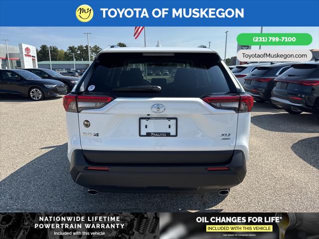 2025 Toyota RAV4 XLE