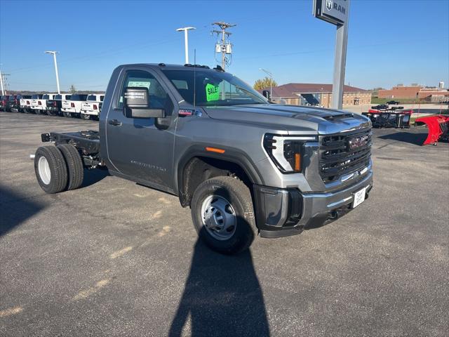 2026 GMC Sierra 3500HD CC Pro
