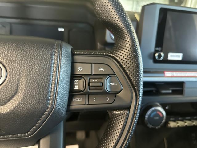 2025 Toyota Tacoma SR5 4WD