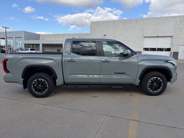 2026 Toyota Tundra SR5 CrewMax 5.5' Bed